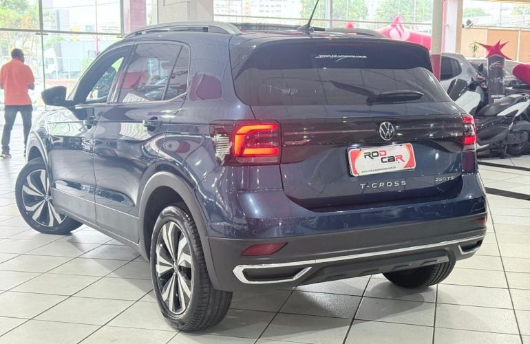 Volkswagen T-cross 1.4 250 TSi Total Highline - Foto #4