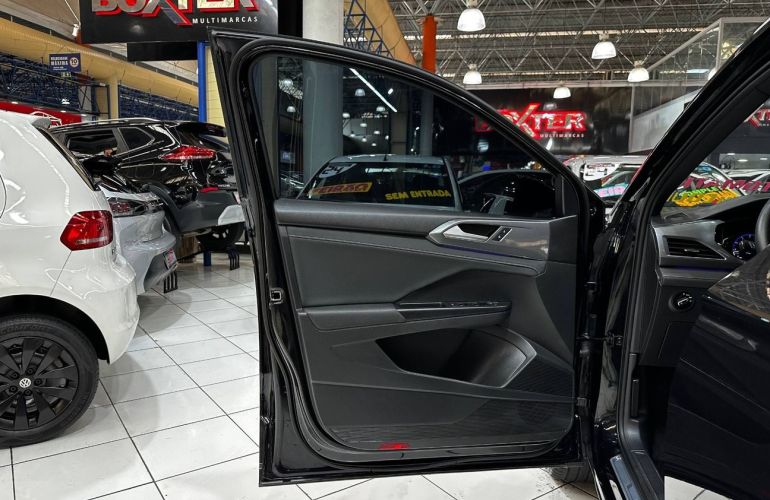 Volkswagen Taos 250 TSi Highline - Foto #8