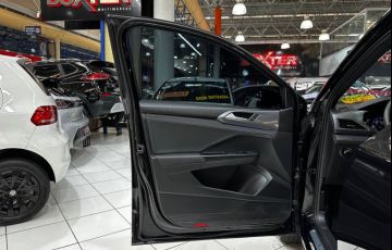 Volkswagen Taos 250 TSi Highline - Foto #8