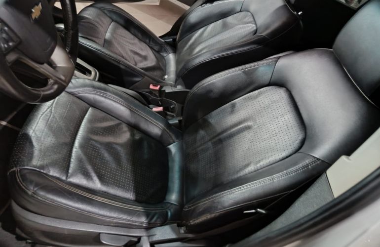 Chevrolet Sonic Sedan LTZ (Aut) - Foto #9