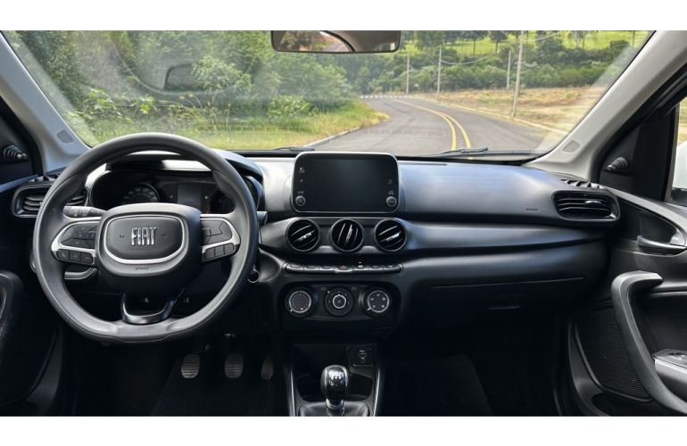 Fiat Cronos 1.3 Drive - Foto #6