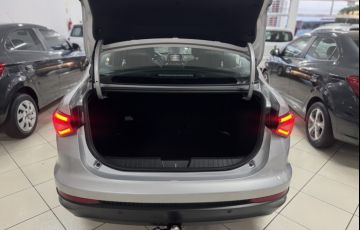 Fiat Cronos 1.3 Precision (Aut) - Foto #6