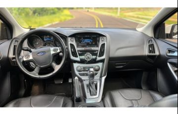 Ford Focus Fastback Titanium Plus 2.0 PowerShift - Foto #10