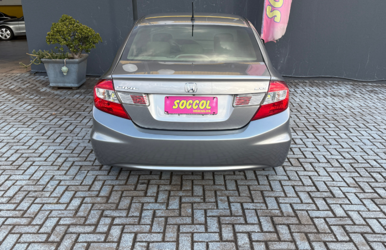 Honda Civic LXS 1.8 i-VTEC (Aut) (Flex) - Foto #9