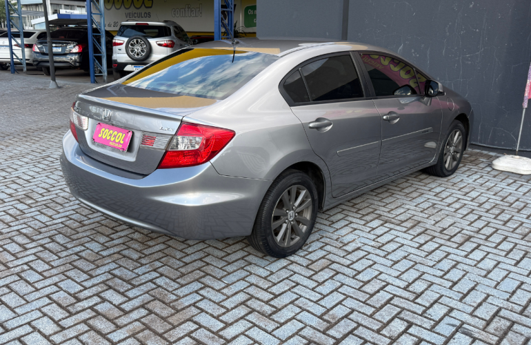 Honda Civic LXS 1.8 i-VTEC (Aut) (Flex) - Foto #10
