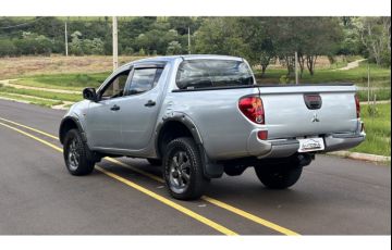 Mitsubishi L200 Triton 3.2 Di-D 4x4 GLX - Foto #4