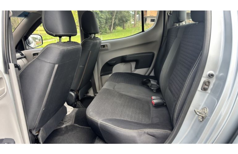 Mitsubishi L200 Triton 3.2 Di-D 4x4 GLX - Foto #6