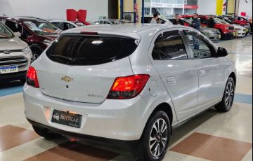 Chevrolet Onix 1.4 MPFi LTZ 8v - Foto #6
