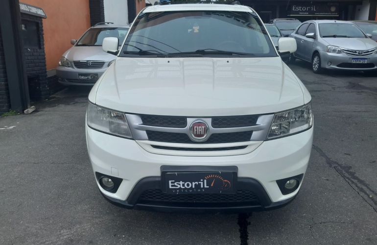 Fiat Freemont 2.4 Precision 16v - Foto #6