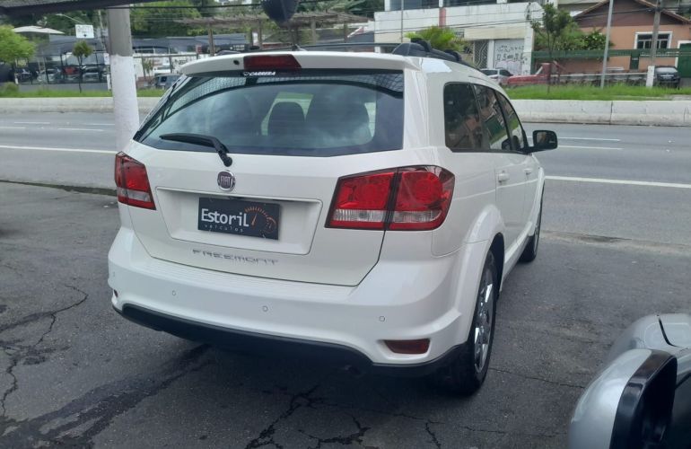 Fiat Freemont 2.4 Precision 16v - Foto #8
