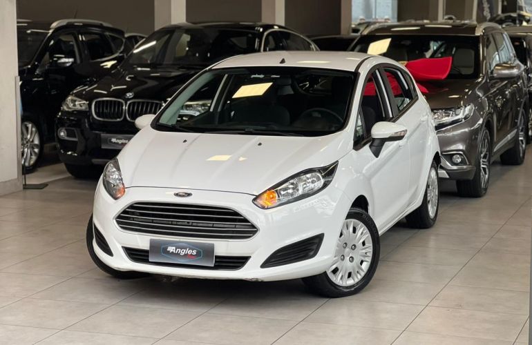 Ford Fiesta 1.6 SE Hatch 16v - Foto #3
