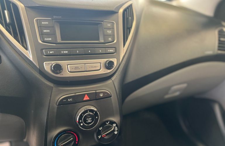 Hyundai Hb20s 1.0 Comfort Plus 12v - Foto #6