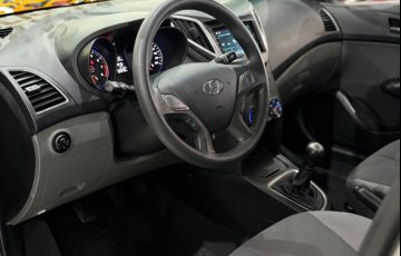 Hyundai Hb20s 1.0 Comfort Plus 12v - Foto #5