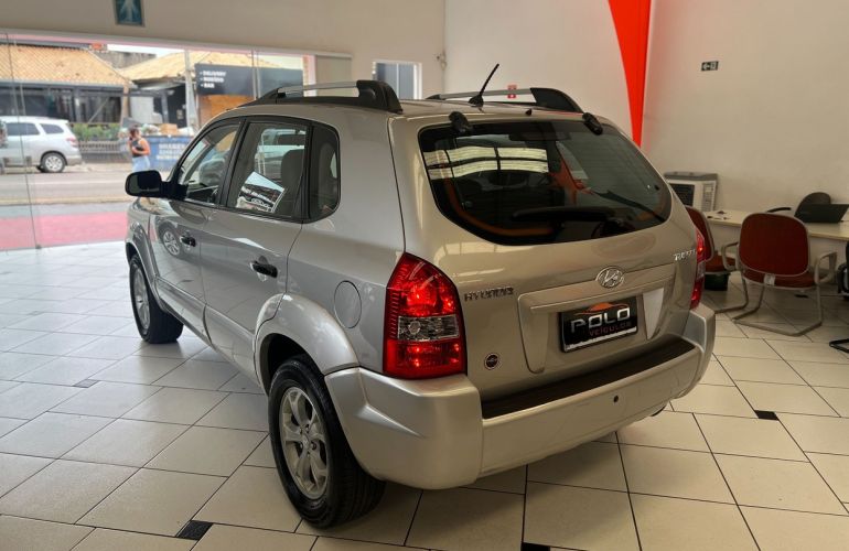 Hyundai Tucson 2.0 MPFi GL 16V 142cv 2wd - Foto #4