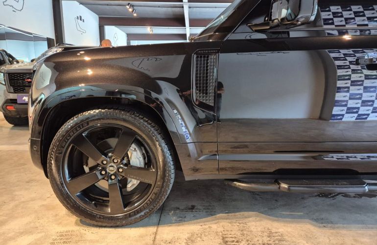 Land Rover Defender 3.0 D300 Turbo Mhev 110 X-dynamic Hse Awd - Foto #5