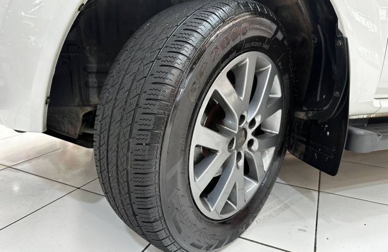 Mitsubishi Pajero Tr4 2.0 4x2 16V 140cv - Foto #5