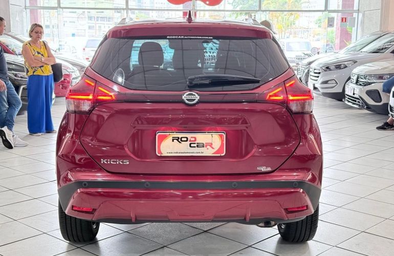 Nissan Kicks 1.6 16V Advance - Foto #5