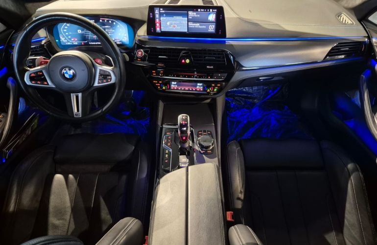 BMW M5 4.4 V8 Twin Power M Xdrive - Foto #7