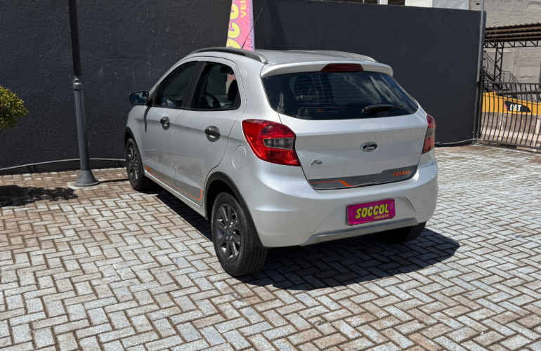 Ford Ka 1.5 Trail (Flex) - Foto #9
