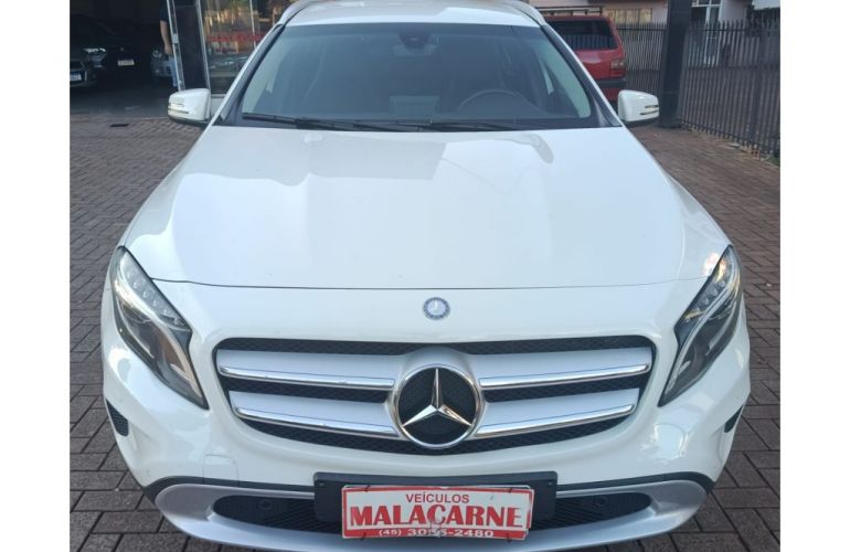 Mercedes-Benz GLA 200 Style (Flex) - Foto #2