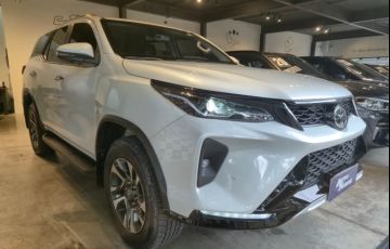 Toyota Hilux Sw4 2.8 D-4d Turbo Srx 7l 4x4 - Foto #1
