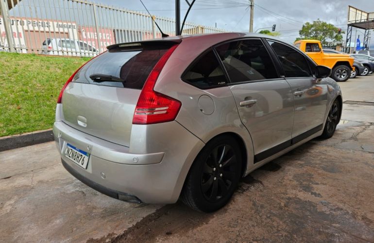 Citroën C4 Exclusive 2.0 (aut) (flex) - Foto #3