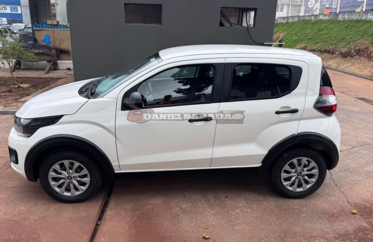Fiat Mobi 1.0 8V Evo Like - Foto #4