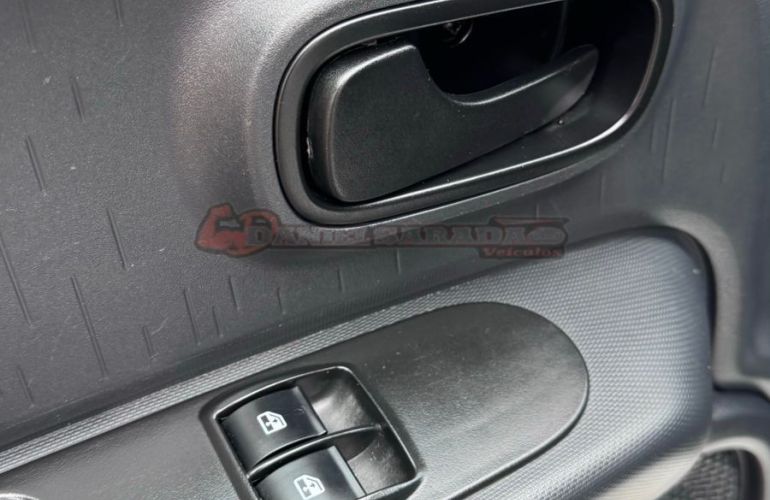 Fiat Mobi 1.0 8V Evo Like - Foto #10