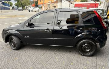 Ford Fiesta 1.0 MPi Class Hatch 8v - Foto #4