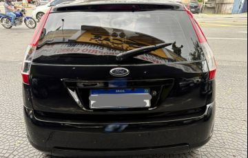 Ford Fiesta 1.0 MPi Class Hatch 8v - Foto #6