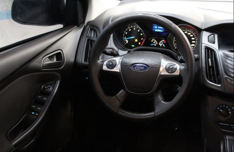 Ford Focus 1.6 S 16v - Foto #7