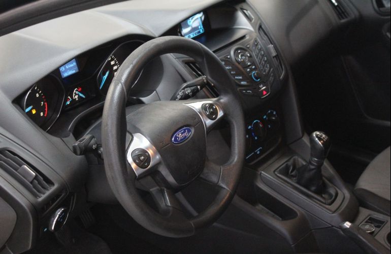 Ford Focus 1.6 S 16v - Foto #8