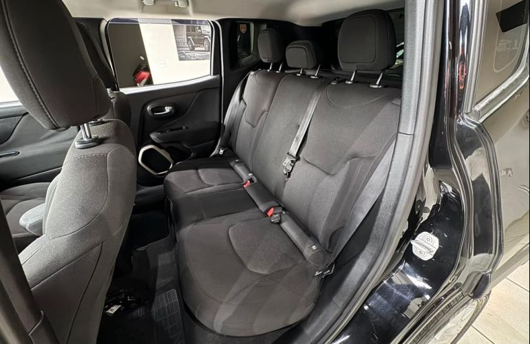 Jeep Renegade 1.8 16V Sport - Foto #6