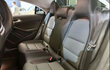 Mercedes-Benz Cla 180 1.6 Cgi 7g-dct - Foto #8