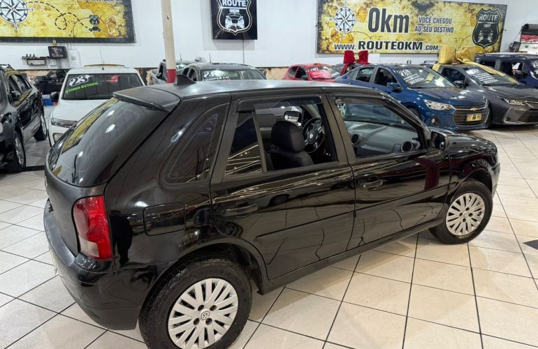 Volkswagen Gol 1.0 Mi 8V G.iv - Foto #4