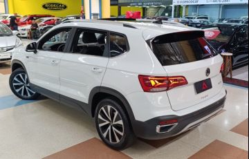 Volkswagen Taos 250 TSi Highline - Foto #6