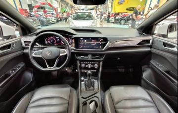 Volkswagen Taos 250 TSi Highline - Foto #10