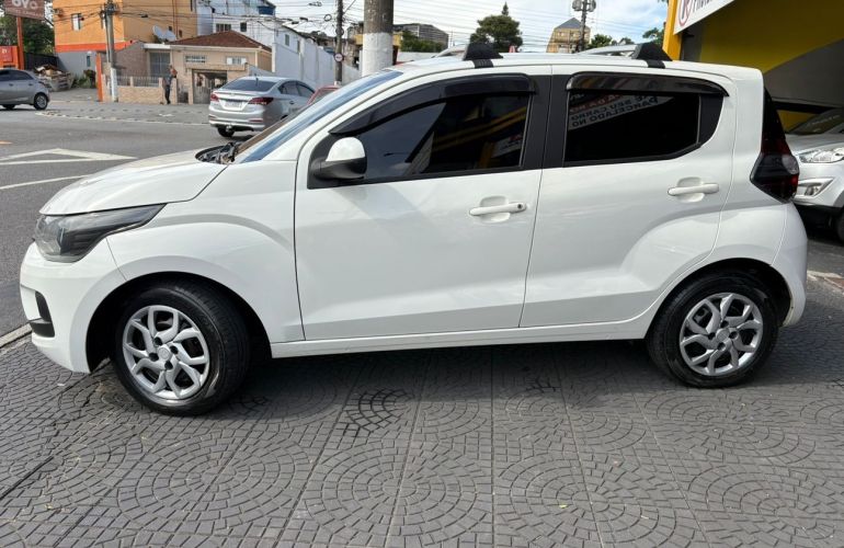 Fiat Mobi 1.0 8V Evo Like - Foto #4