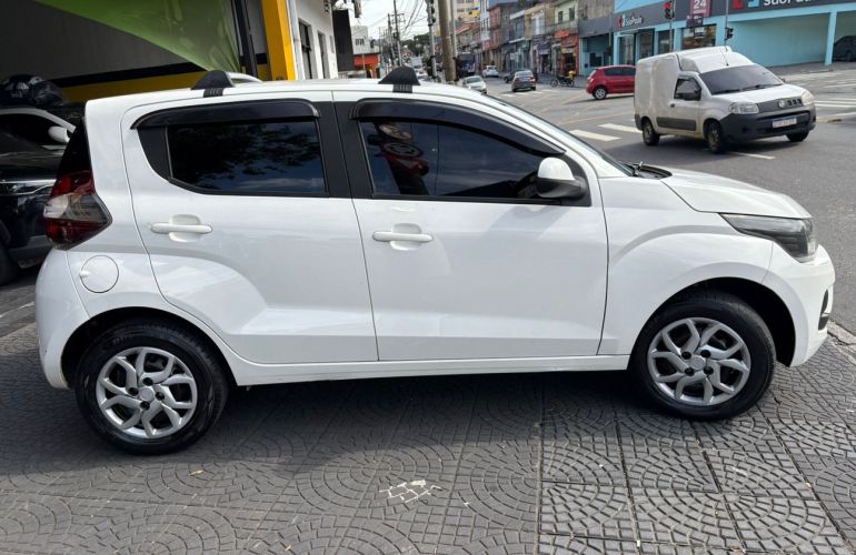 Fiat Mobi 1.0 8V Evo Like - Foto #5
