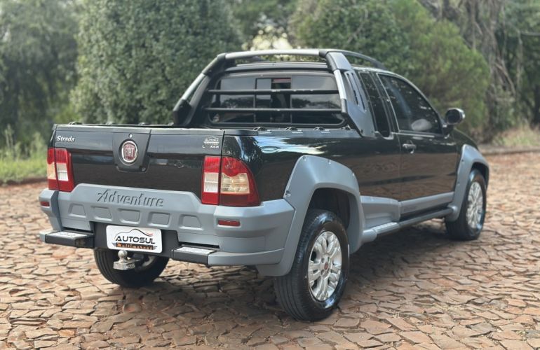 Fiat Strada Adventure 1.8 8V (Cabine Estendida) - Foto #3