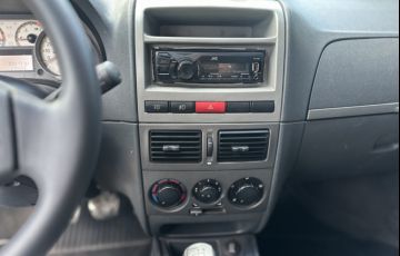 Fiat Strada Adventure 1.8 8V (Cabine Estendida) - Foto #8