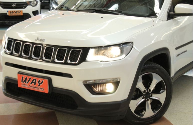 Jeep Compass 2.0 16V Longitude - Foto #6