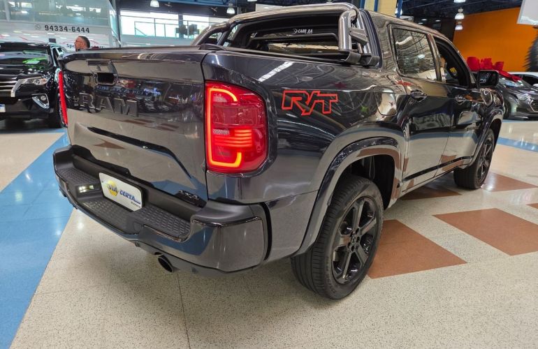RAM Rampage 2.0 Hurricane 4 Turbo R/t 4x4 - Foto #6