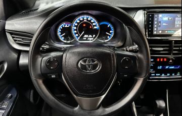 Toyota Yaris 1.5 Xl - Foto #10