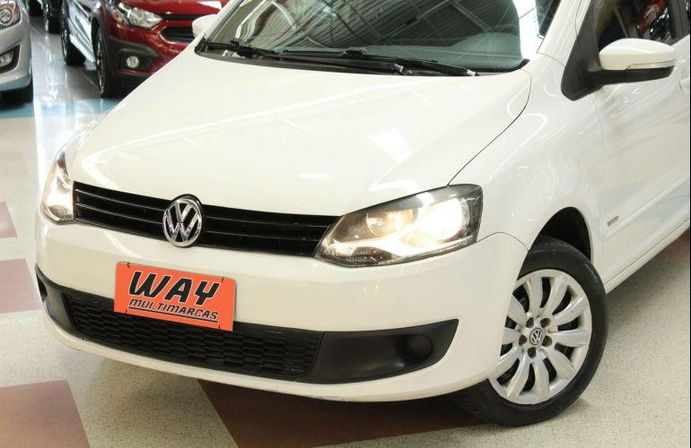 Volkswagen Fox 1.0 Mi 8v - Foto #6