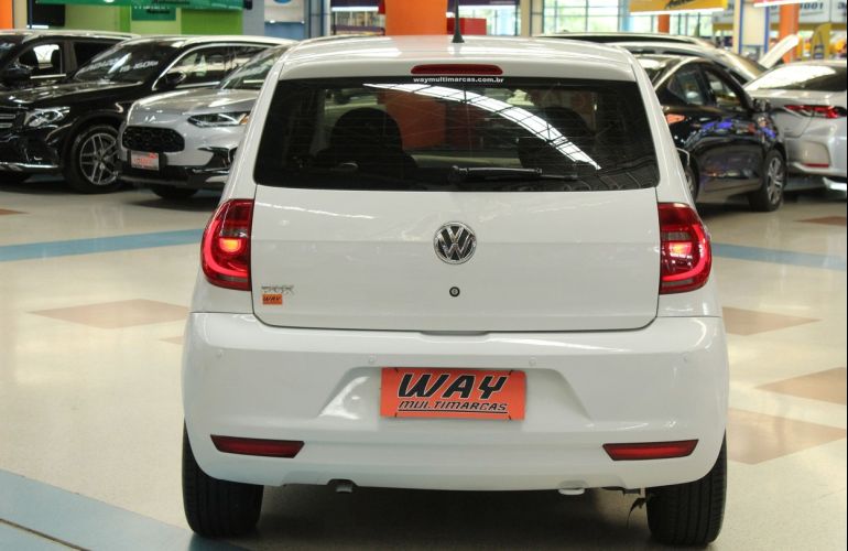 Volkswagen Fox 1.0 Mi 8v - Foto #10