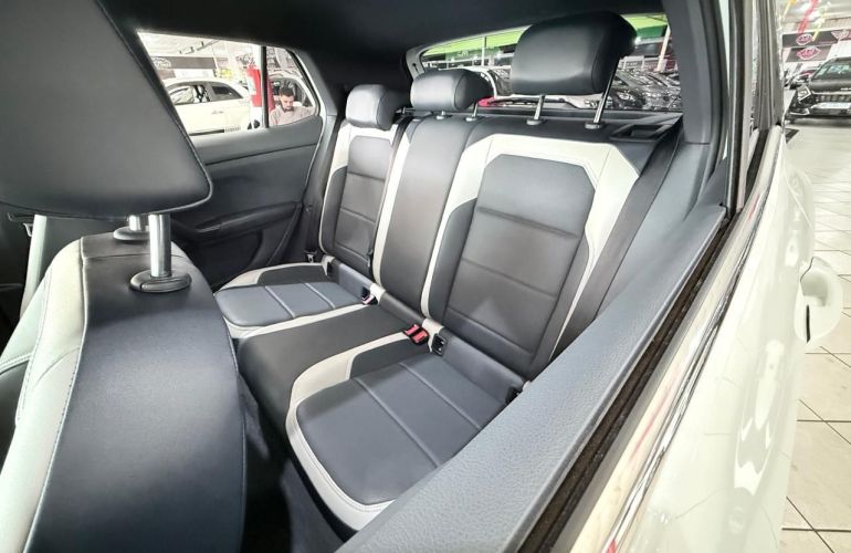 Volkswagen T-cross 1.4 250 TSi Total Highline - Foto #8