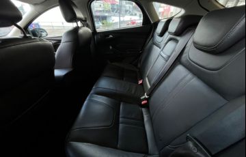 Ford Focus Hatch Titanium 2.0 16V (Aut) - Foto #7
