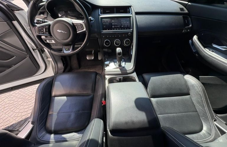 Jaguar E-pace 2.0 16V P250 S Awd - Foto #7