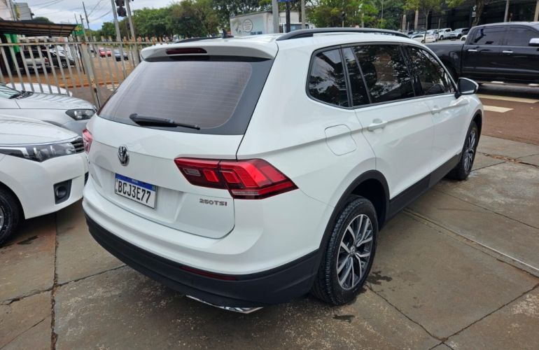 Volkswagen Tiguan Allspace 1.4 250 TSI - Foto #6